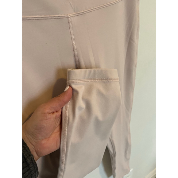 Lululemon Align Cropped Light Dusty Pale Pink High Rise Leggings Yoga Athleisure - Picture 3 of 7